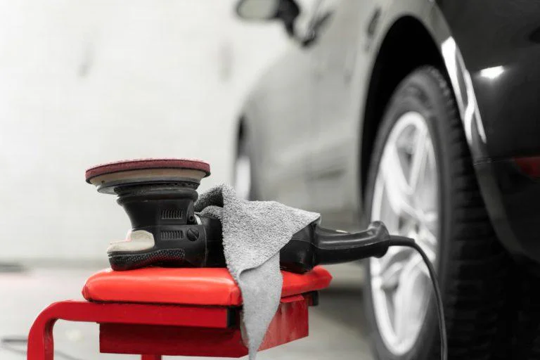 Cum îți organizezi prima sesiune cu un set complet de polish auto